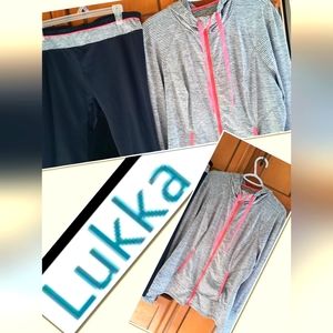 Ladies lukka Athletic Set Full Zip Top w/Thumb Holes Black Cropped Bottoms XXL